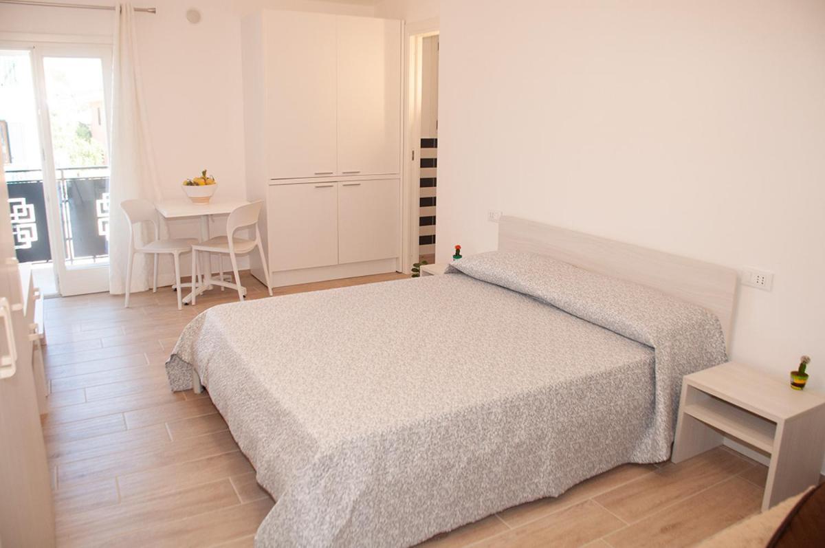 Sa Prenda Bed and Breakfast Porto San Paolo  Buitenkant foto
